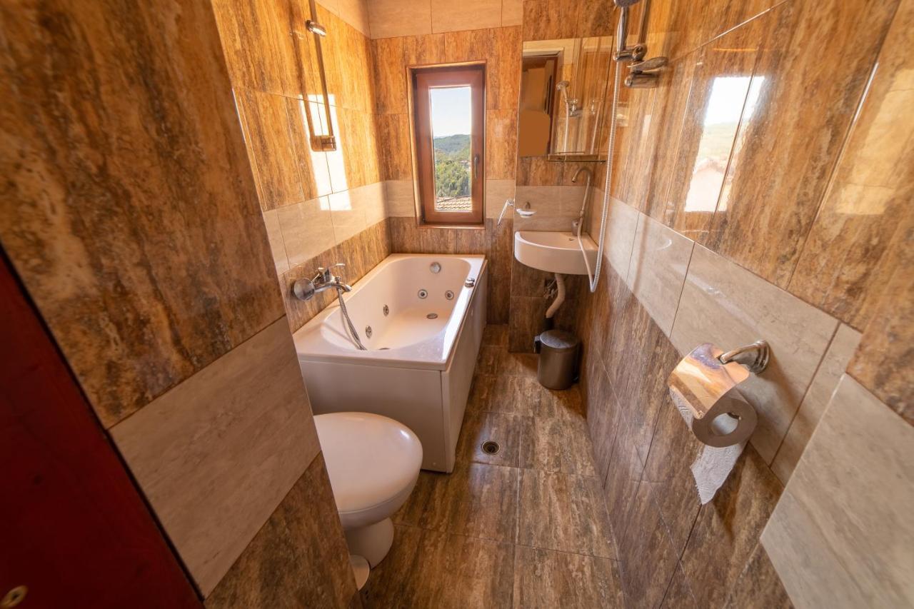 Винената Къща Veliko Tarnovo Buitenkant foto